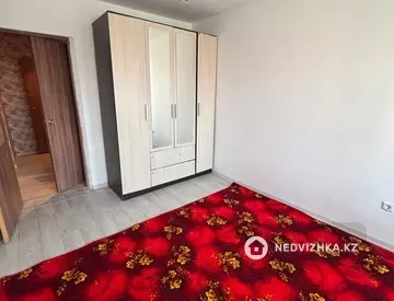 2-комнатная квартира, этаж 6 из 9, 58 м², На длительный срок
