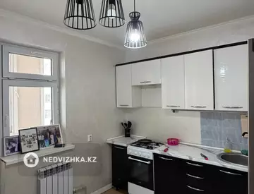 2-комнатная квартира, этаж 4 из 9, 60 м²