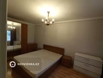 3-комнатная квартира, этаж 1 из 5, 57 м²