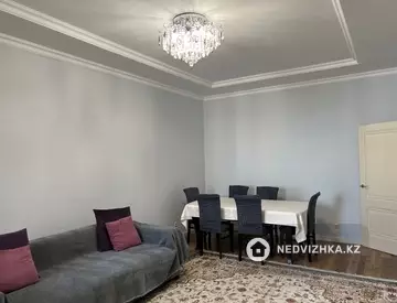 2-комнатная квартира, этаж 6 из 8, 72 м², На длительный срок