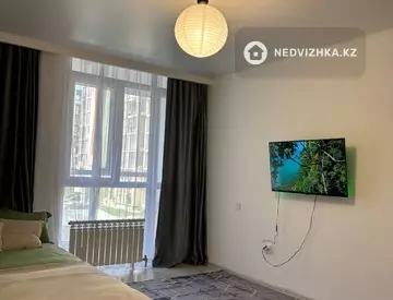 1-комнатная квартира, этаж 2 из 9, 47 м², Посуточно