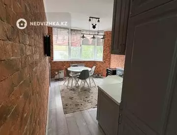 2-комнатная квартира, этаж 2 из 6, 61 м²