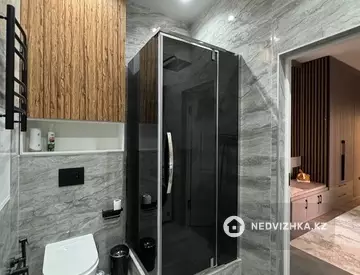 2-комнатная квартира, этаж 2 из 9, 75 м², На длительный срок