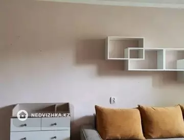 1-комнатная квартира, этаж 4 из 4, 36 м²