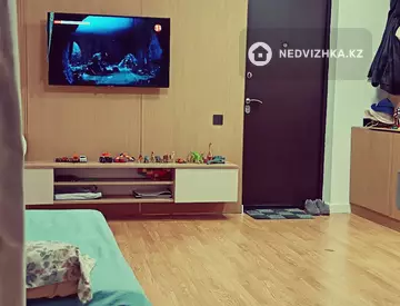 1-комнатная квартира, этаж 1 из 5, 30 м²