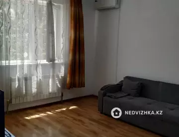 1-комнатная квартира, этаж 1 из 3, 34 м²