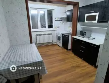3-комнатная квартира, этаж 5 из 5, 63 м²