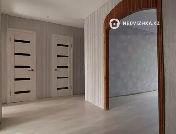 3-комнатная квартира, этаж 2 из 5, 63 м²