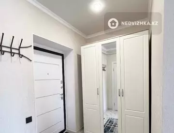 1-комнатная квартира, этаж 3 из 3, 27 м²