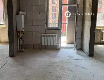 1-комнатная квартира, этаж 3 из 6, 74 м²
