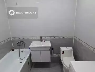 1-комнатная квартира, этаж 9 из 10, 42 м², На длительный срок