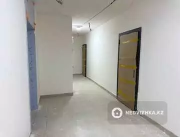 1-комнатная квартира, этаж 9 из 9, 33 м²