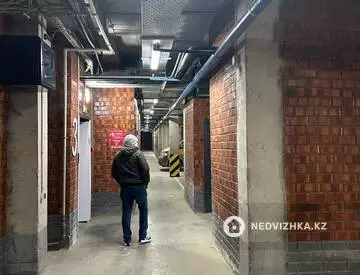 1-комнатная квартира, этаж 4 из 9, 35 м²