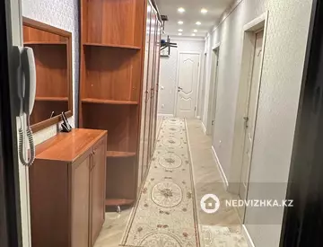 3-комнатная квартира, этаж 14 из 16, 90 м²