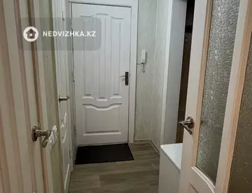 2-комнатная квартира, этаж 8 из 10, 52 м², На длительный срок