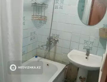 2-комнатная квартира, этаж 2 из 9, 60 м², На длительный срок