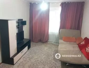 2-комнатная квартира, этаж 2 из 9, 60 м², На длительный срок