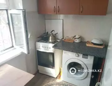 2-комнатная квартира, этаж 2 из 9, 60 м², На длительный срок
