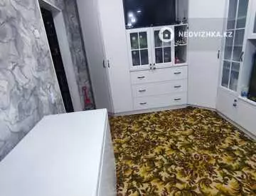 2-комнатная квартира, этаж 2 из 2, 54 м²