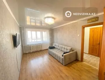 1-комнатная квартира, этаж 10 из 10, 33 м²