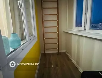 1-комнатная квартира, этаж 10 из 12, 30 м²
