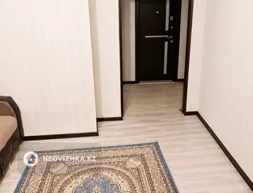 2-комнатная квартира, этаж 4 из 5, 38 м²