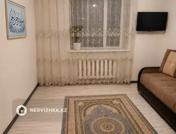 2-комнатная квартира, этаж 4 из 5, 38 м²