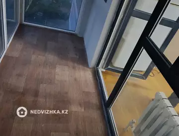 2-комнатная квартира, этаж 1 из 9, 47 м², На длительный срок