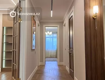 4-комнатная квартира, этаж 1 из 5, 147 м²