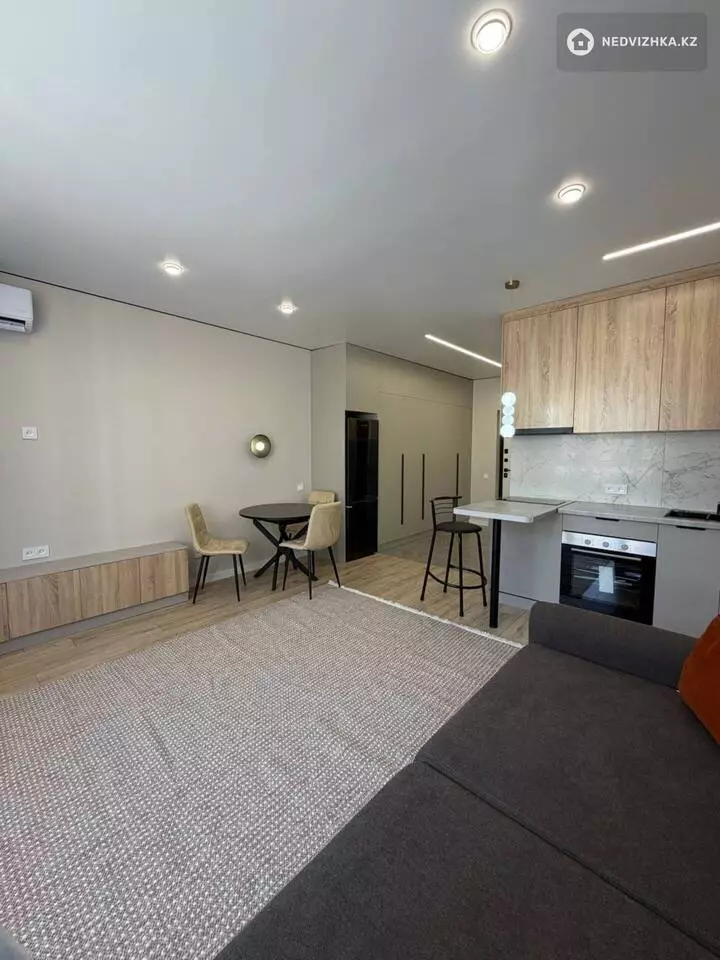 33 м², 1-комнатная квартира, этаж 10 из 14, 33 м², изображение - 1