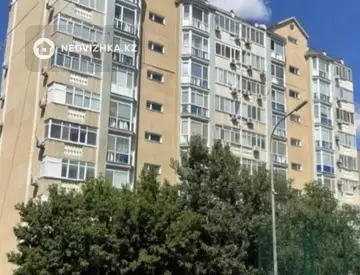 2-комнатная квартира, этаж 8 из 9, 51 м²