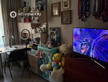 2-комнатная квартира, этаж 3 из 5, 44 м²