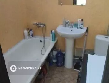 1-комнатная квартира, этаж 3 из 3, 34 м²