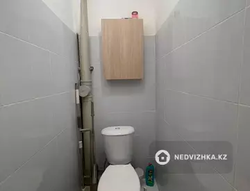 2-комнатная квартира, этаж 9 из 9, 55 м²
