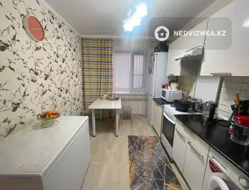 2-комнатная квартира, этаж 9 из 9, 55 м²