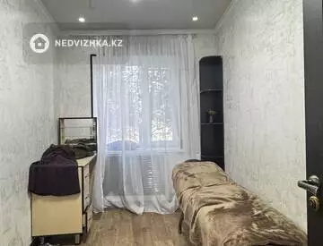 Салон, этаж 1, 62 м²