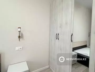2-комнатная квартира, этаж 9 из 12, 70 м², На длительный срок