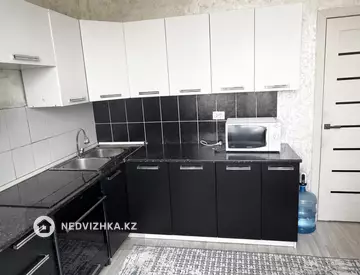2-комнатная квартира, этаж 6 из 12, 58 м²