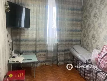3-комнатная квартира, этаж 4 из 5, 62 м²