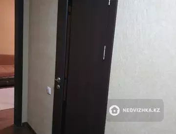 2-комнатная квартира, этаж 2 из 5, 46 м², На длительный срок