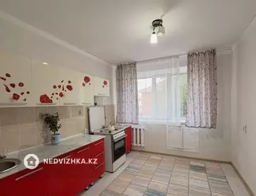 1-комнатная квартира, этаж 2 из 5, 36 м²