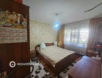 2-комнатная квартира, этаж 1 из 5, 45 м²