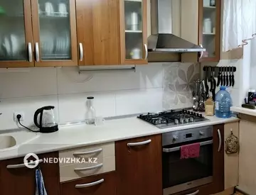1-комнатная квартира, этаж 3 из 4, 32 м²