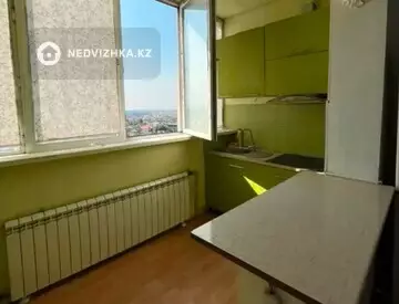 1-комнатная квартира, этаж 13 из 16, 64 м²