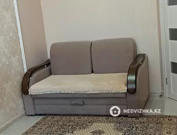 1-комнатная квартира, этаж 4 из 18, 40 м², На длительный срок