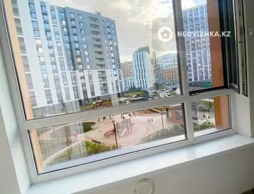 1-комнатная квартира, этаж 4 из 16, 43 м², На длительный срок