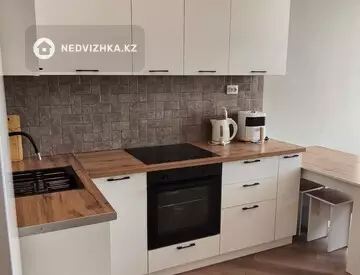 2-комнатная квартира, этаж 12 из 12, 47 м²