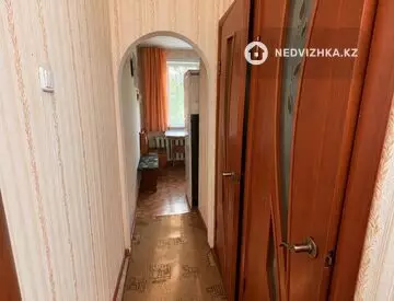 2-комнатная квартира, этаж 2 из 5, 45 м²