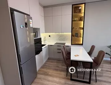 3-комнатная квартира, этаж 14 из 17, 71 м²