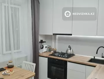 3-комнатная квартира, этаж 2 из 5, 68 м²